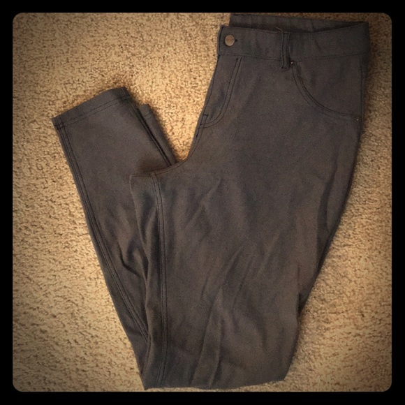 HUE Pants - Hue Denim Jegging Skinny HUE Pants - Hue Denim Jegging Skinny